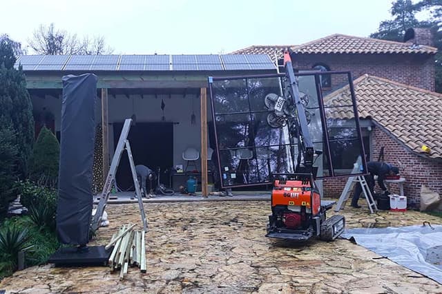BG Lift M060 compacte minihijskraan voor professioneel hijswerk
