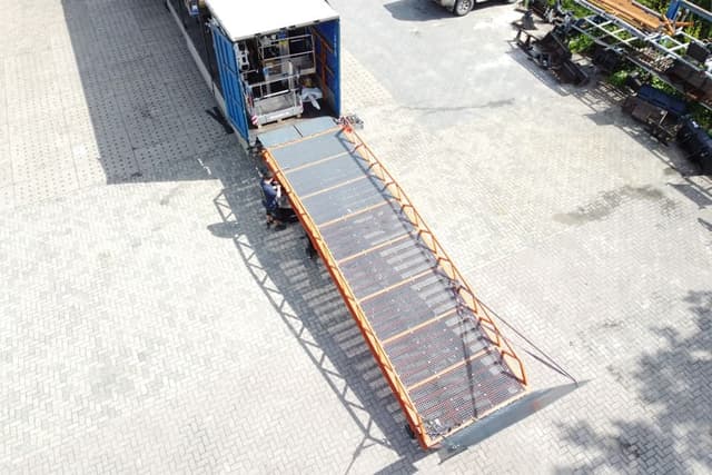 Saurus laadbrug voor veilig en efficiënt laden en lossen van goederen