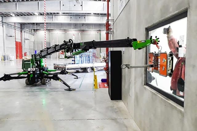 BG Lift M250 Li-ion mini rupshijskraan voor professioneel hijs- en montagewerk