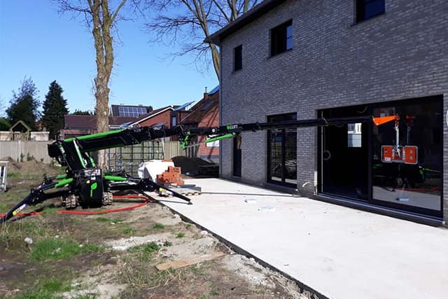 BG Lift M250 Li-ion minihijskraan met 2.500 kg hijscapaciteit