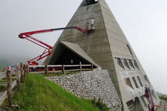 Platform Basket 22.10 spider rupshoogwerker met 21,7 meter werkhoogte en groot bereik