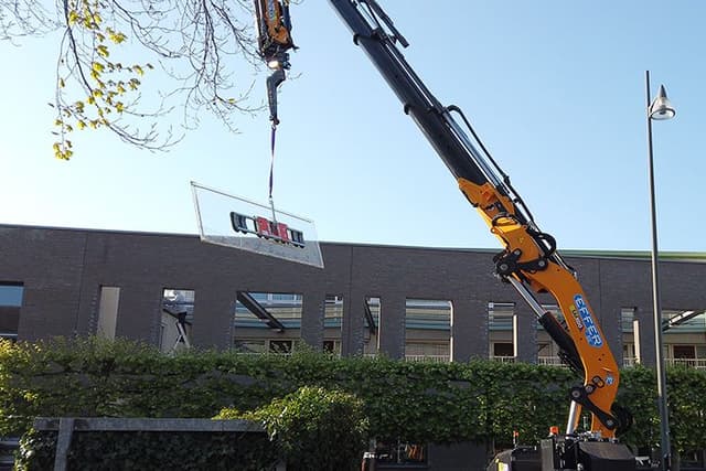 VIAVAC GBL3 glasheffer voor grote glazen gevelelementen en ramen