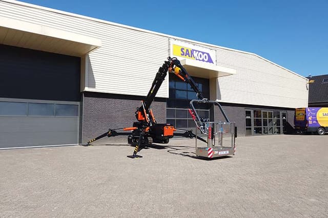 BG Lift M250 minihijskraan met 2.500 kg hijscapaciteit voor professioneel hijswerk