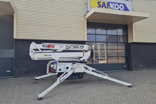 Cela DT Crawler 15 spinhoogwerker 15 meter Cela DT Crawler 15 spinhoogwerker met 15 meter werkhoogte