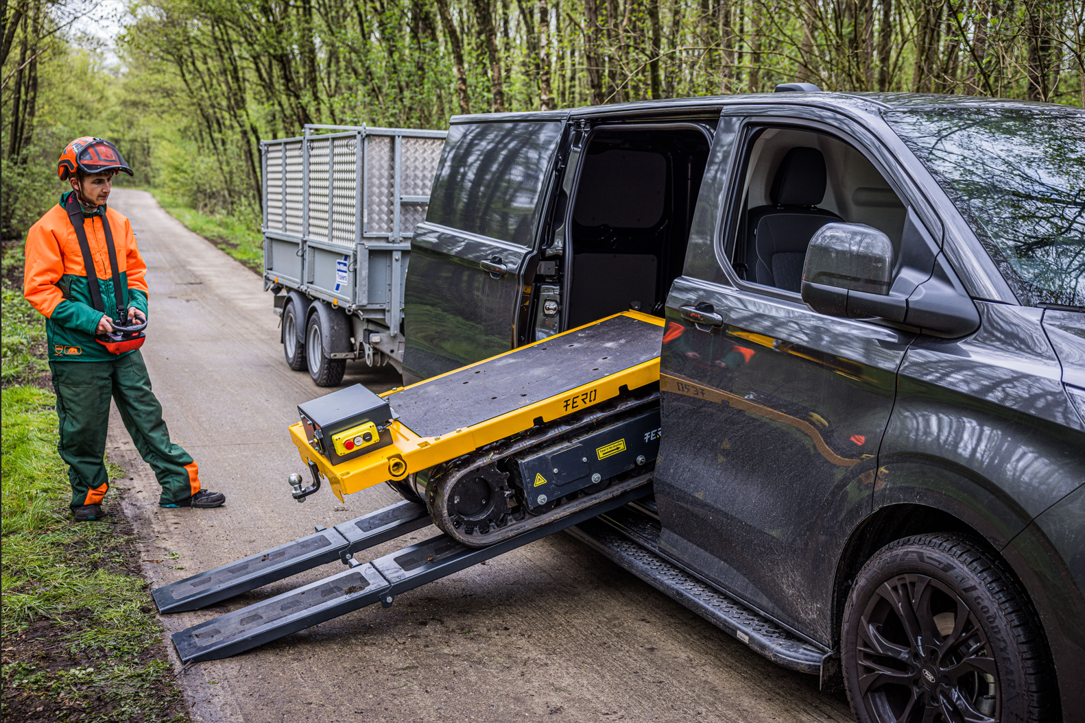 Fero elektrische rupscarrier Fero elektrische carrier op rupsonderstel voor materiaaltransport over verschillende ondergronden