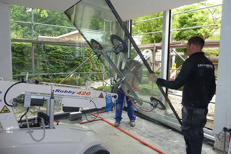 Robby 420 glasplaatsingsmachine voor het veilig verplaatsen en installeren van zware beglazing